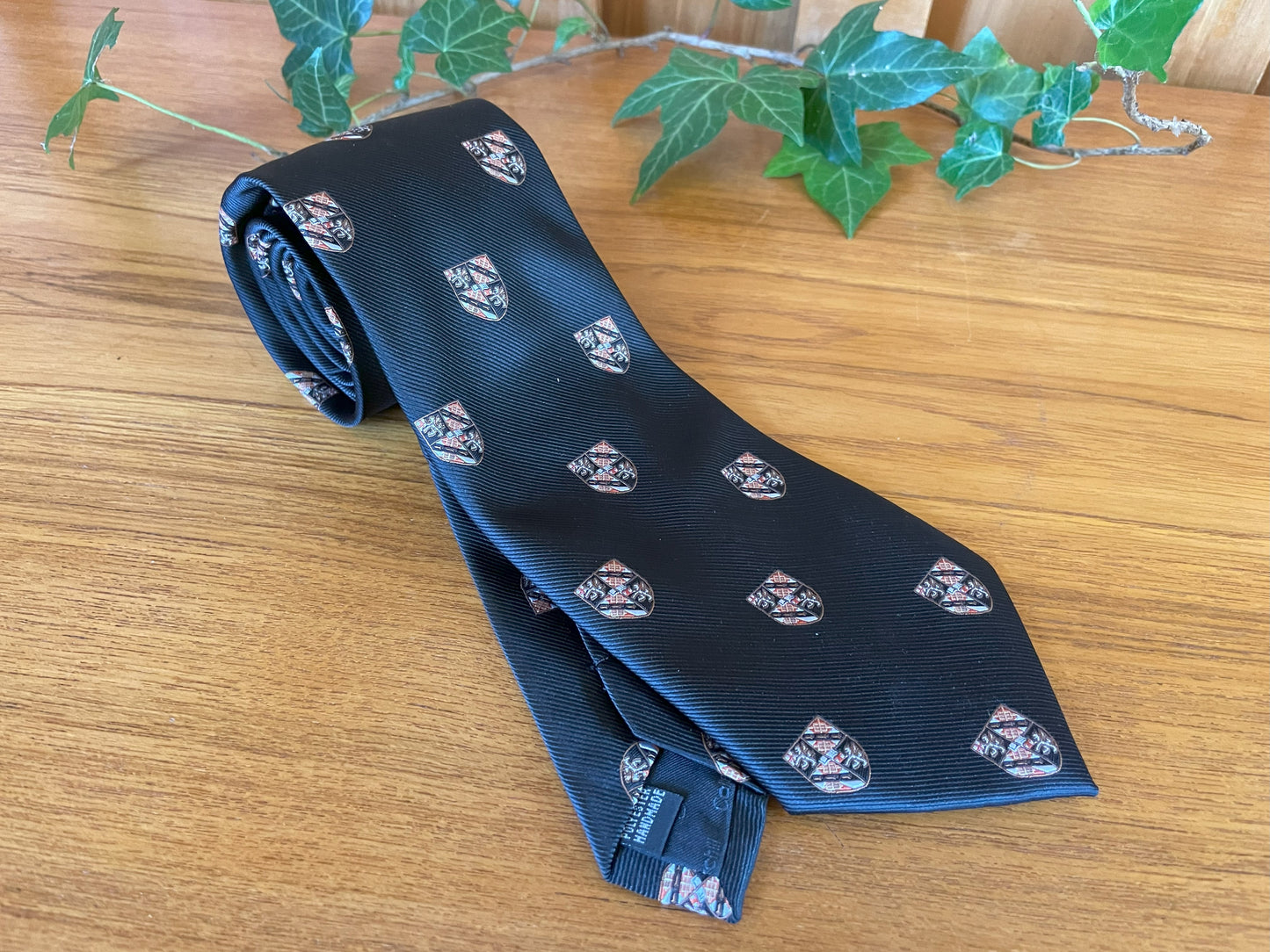 Churchill College tie